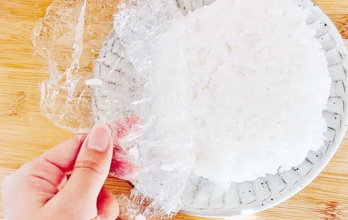 解凍したご飯の写真（撮影：キジカク）