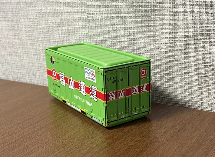 セリアのミニチュアの画像（撮影：grape編集部）