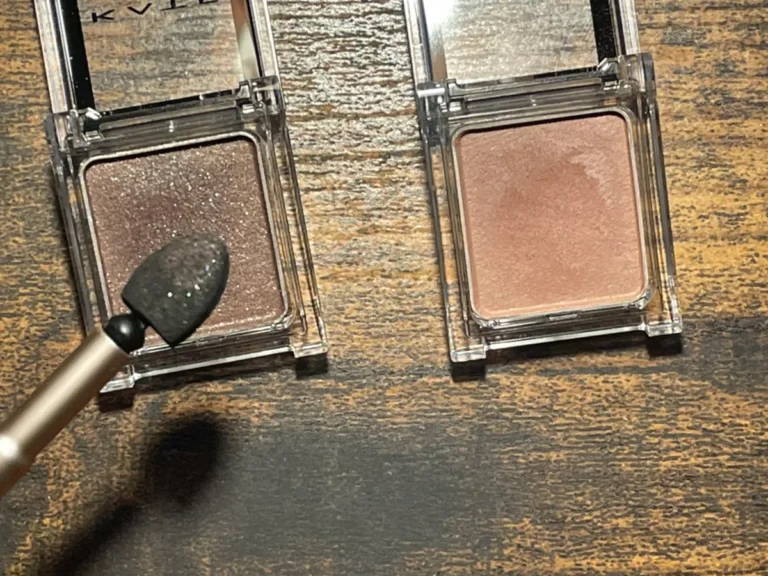 『ACアイシャドウチップ（アタッチメント付）』の写真（撮影：grape編集部）