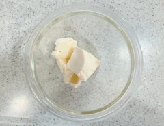 豆腐（撮影：grape編集部）