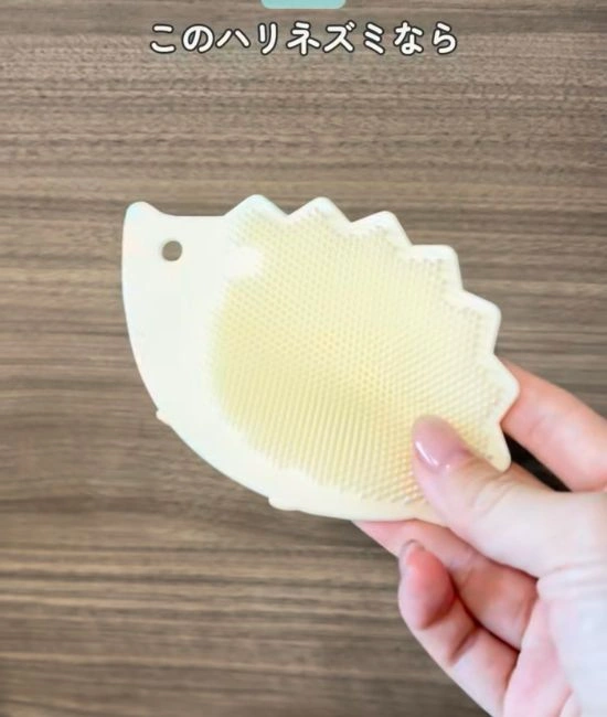 シリコーンキッチンブラシ