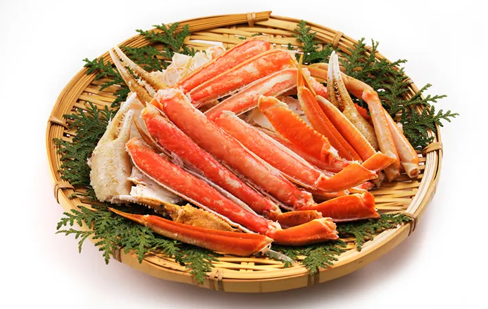 『生』か『ボイル』かでカニの解凍法は異なる