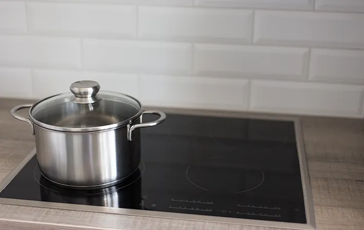 鍋の残りは常温で保存できる？