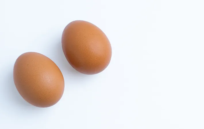 ゆで卵と生卵の見分け方