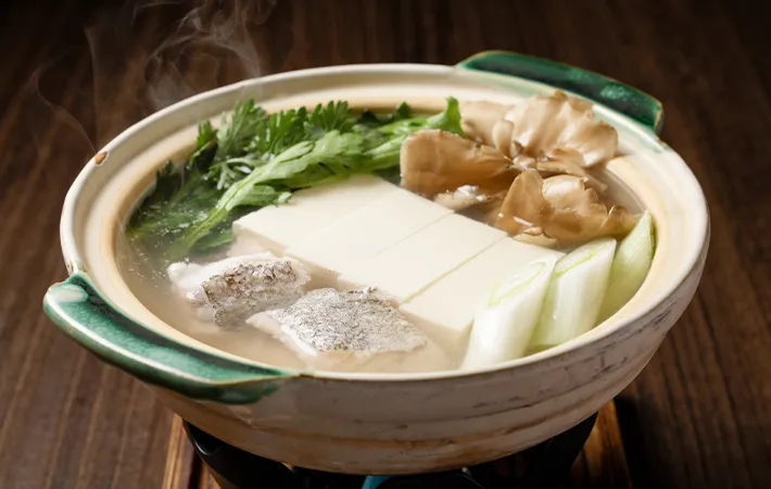 鍋に入れる豆腐は『木綿』と『絹』どっちがいい？