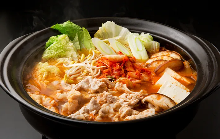 【キムチ鍋】味がしっかり染みる木綿豆腐