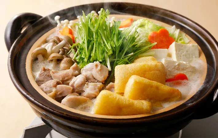 【豆乳鍋】なめらかな食感の絹豆腐