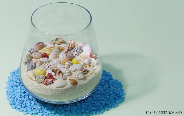 5．砂や石と耐熱容器