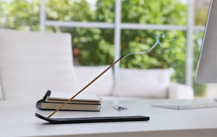 3．お香を焚く場所に気をつける