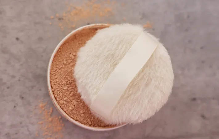 化粧品を捨てるタイミングは？