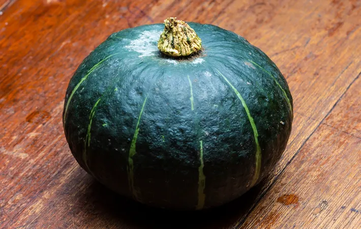 カボチャを丸ごと保存する方法