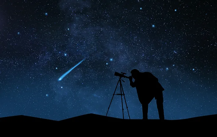 しし座流星群はどの方角を見ればいい？