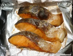 焼き魚の写真