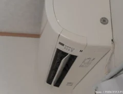 寒い部屋と暖房のイメージ写真