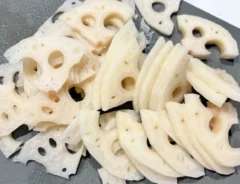 『レンコンと枝豆のサラダ』の作り方の画像(撮影:エニママ)