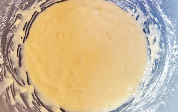 『炊飯器で蒸しパン』を作る写真（撮影：エニママ）