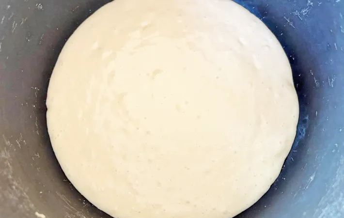 『炊飯器で蒸しパン』を作る写真（撮影：エニママ）