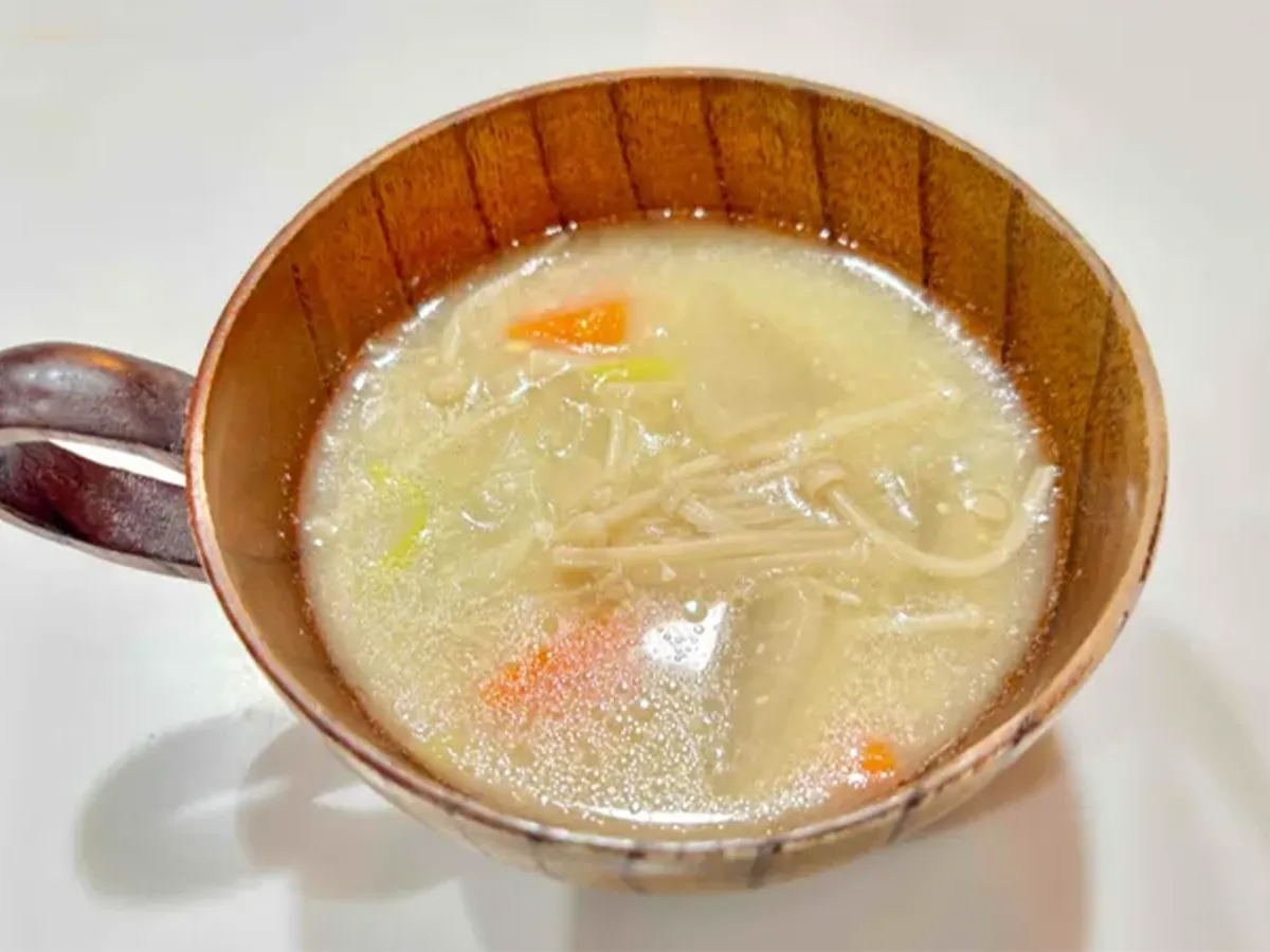 『中華風味噌汁』の作り方の画像(撮影:エニママ)