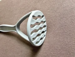 『ダイソー ミニマッシャー』の写真(撮影:エニママ)