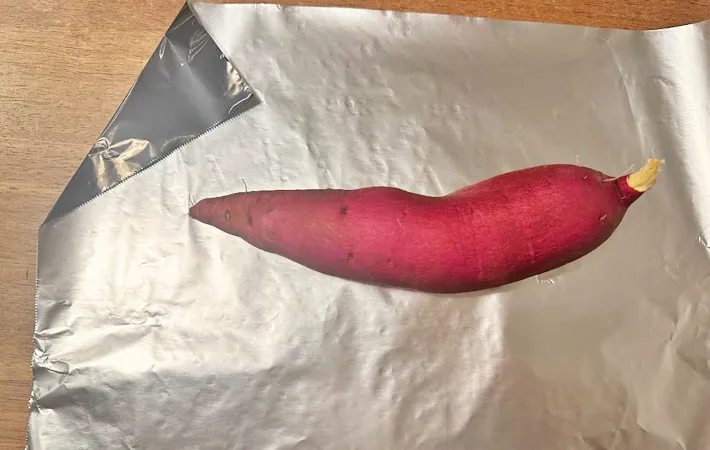 『ダイソー ブラックホイル』の使用写真（撮影：エニママ）