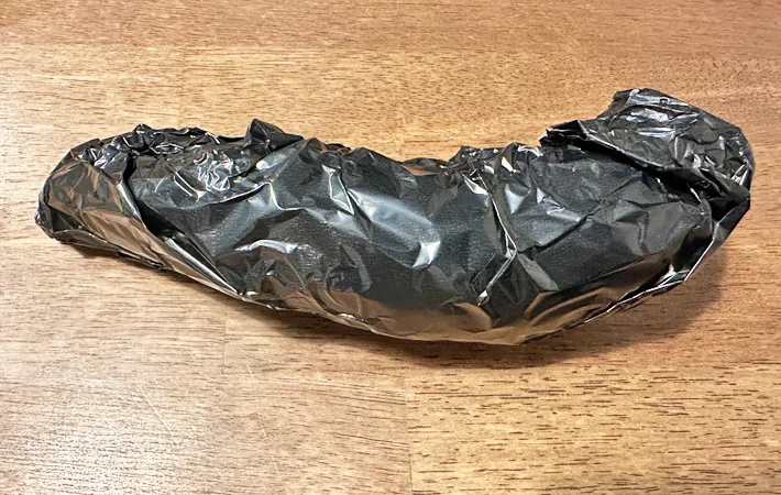 『ダイソー ブラックホイル』の使用写真（撮影：エニママ）