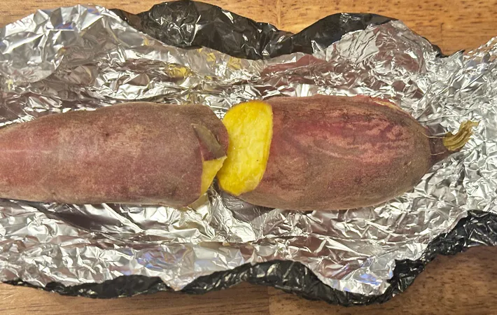 『ダイソー ブラックホイル』の使用写真（撮影：エニママ）