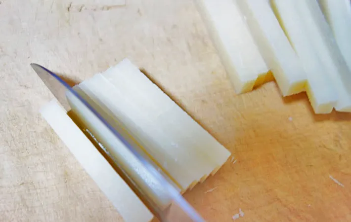 『青のりバターのお餅ガレット』を作る写真（撮影：エニママ）