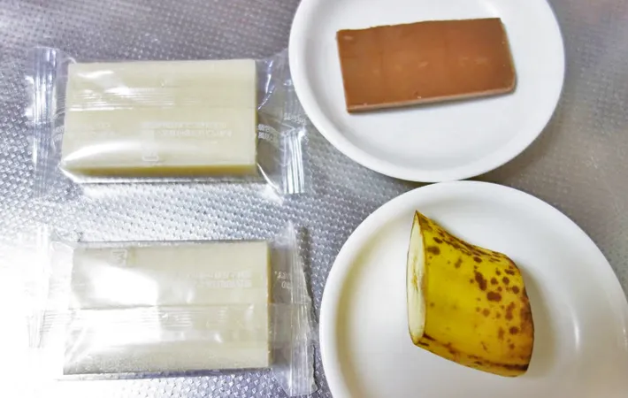 『チョコ＆バナナのもちスイーツ』の材料写真（撮影：エニママ）