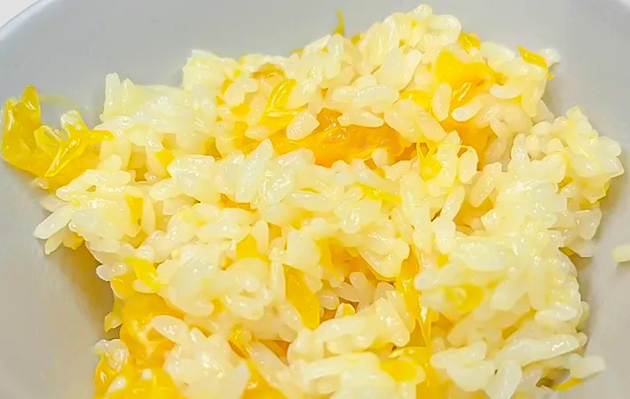 『ミカンご飯』の完成写真（撮影：キジカク）