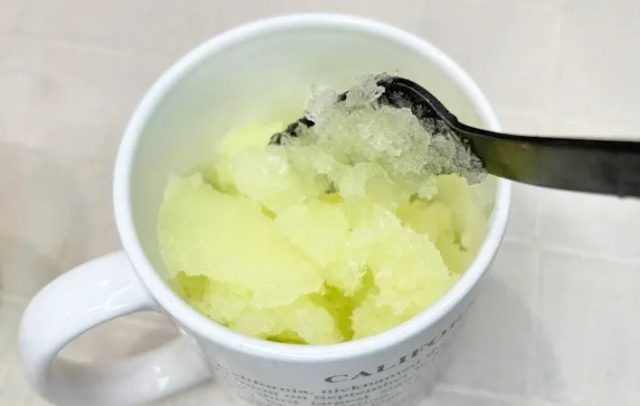 『ホットサクレレモン』を作る写真（撮影：キジカク）