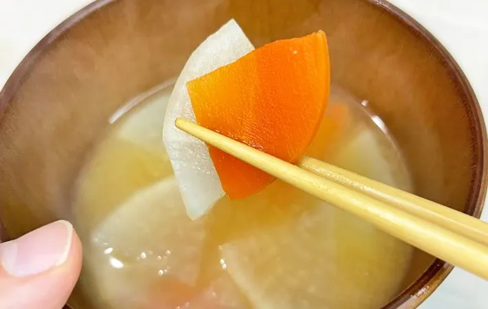 『みりん入り味噌汁』の完成写真（撮影：キジカク）