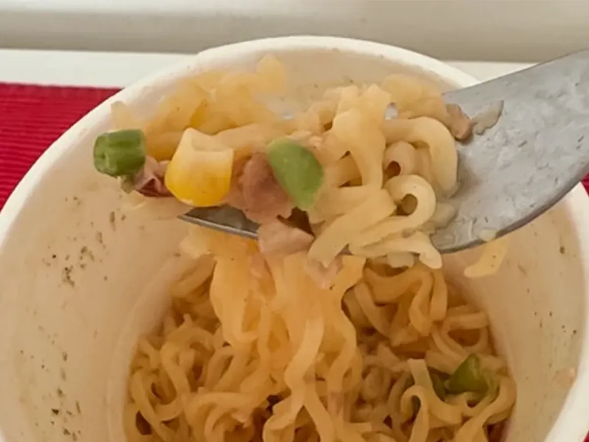 アメリカのカップヌードルの写真（撮影：grape編集部）