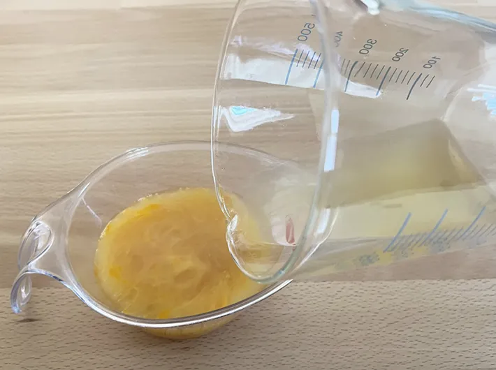 おでんの煮汁を使った茶碗蒸しの調理写真（撮影：grape編集部）