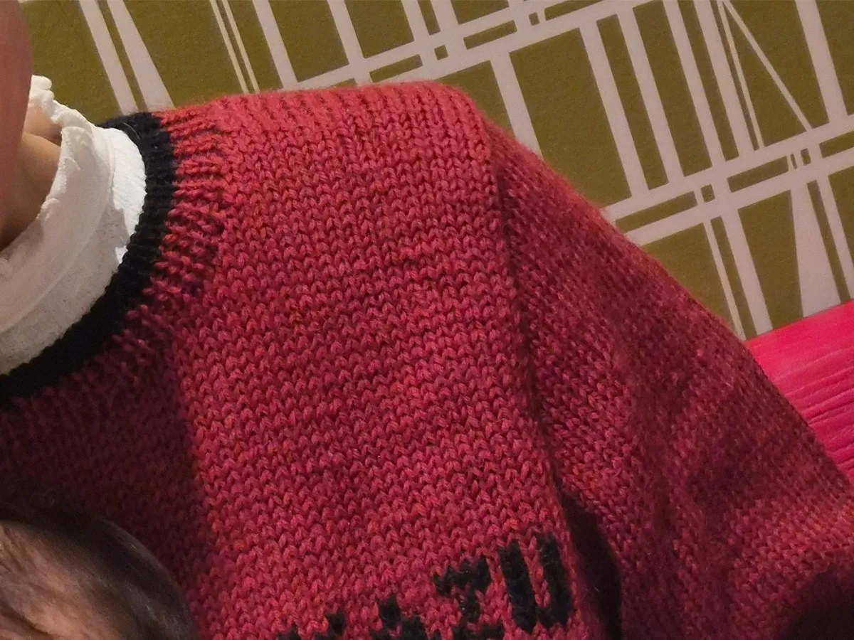 手編みセーターの写真