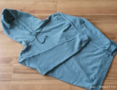 パーカーの画像