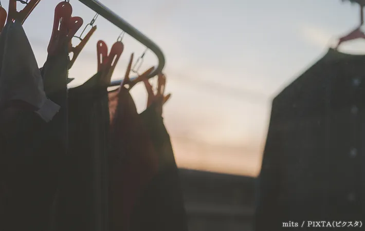 夕方の洗濯物の写真