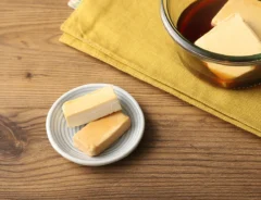 クリームチーズの『味ぽん』漬けの写真