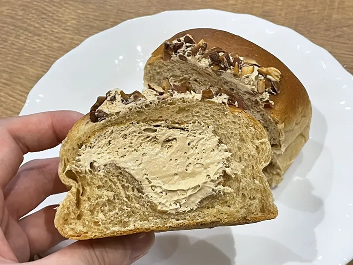 『パンとエスプレッソと 珈琲ホイップパン』の写真（撮影：grape編集部）