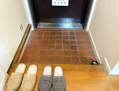 不要なチラシを使った掃除方法（撮影：grape編集部）