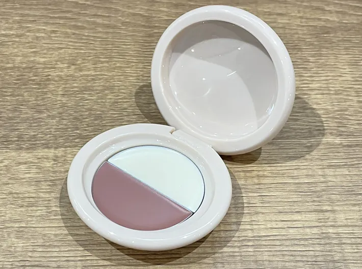 『どら焼きリップ＆チーク』の写真（撮影：grape編集部）