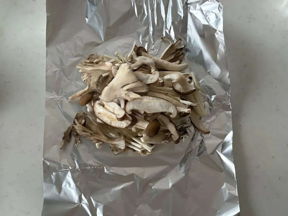きのこのホイル焼きの写真(撮影:エニママ)