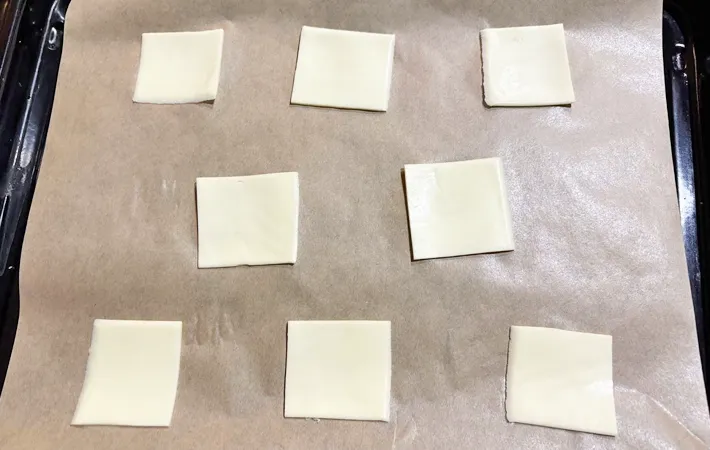 『スマッシュドブロッコリー』を作る写真（撮影：エニママ）