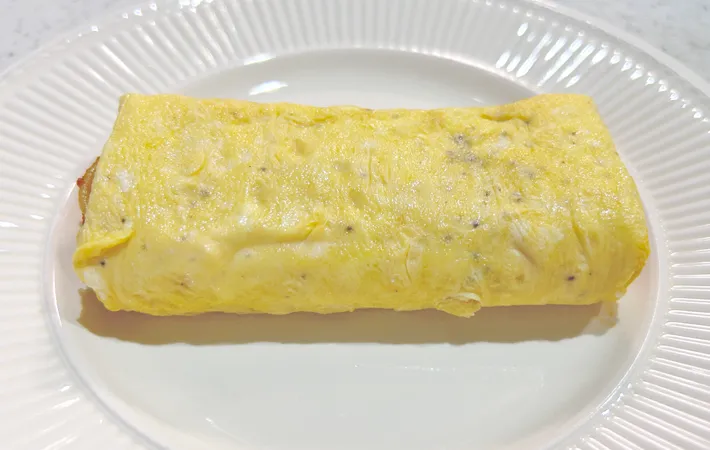 『ナポリタン入り玉子焼き』の完成写真（撮影：エニママ）