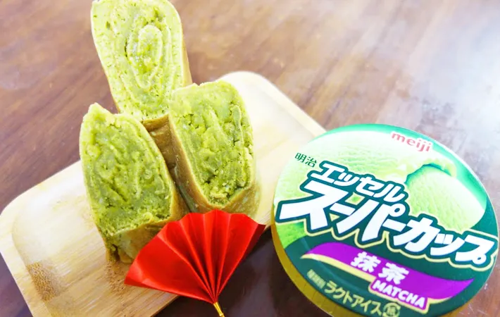 『抹茶バウムクーヘン門松』の完成写真（撮影：エニママ）