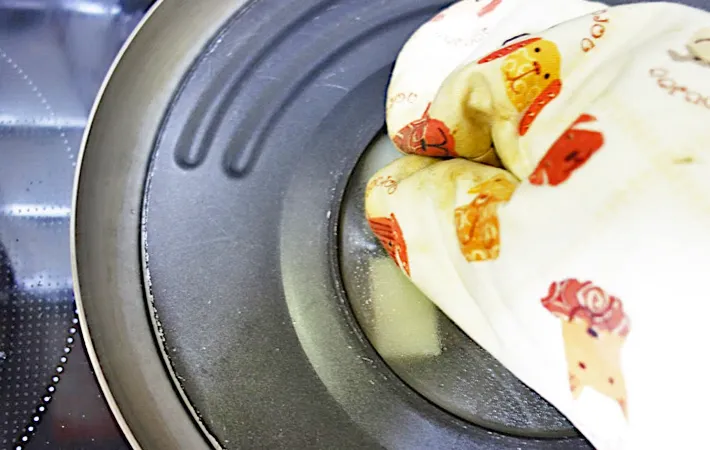 『もちのバターソテー ～栗きんとんdeスイートポテト風～』を作る写真（撮影：エニママ）