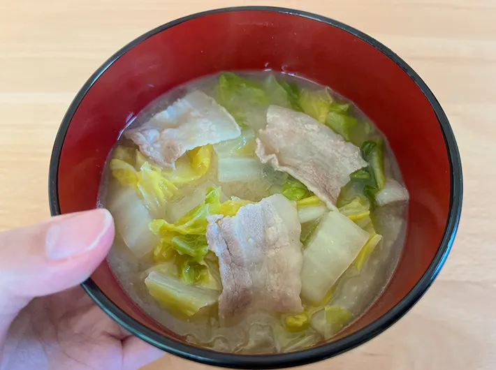 白菜の豚汁の写真（撮影：grape編集部）