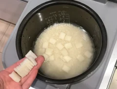 栗おこわの調理写真(撮影:grape編集部)