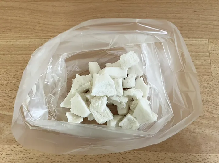 伊達巻の調理写真（撮影：grapeフード編集部）