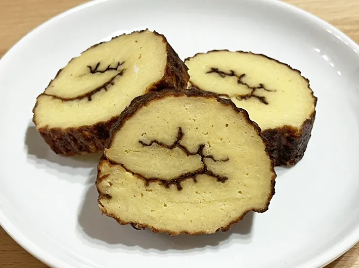 伊達巻の調理写真（撮影：grapeフード編集部）