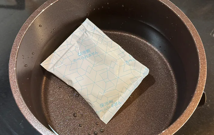保冷剤の画像（撮影：grapeライフハック編集部）